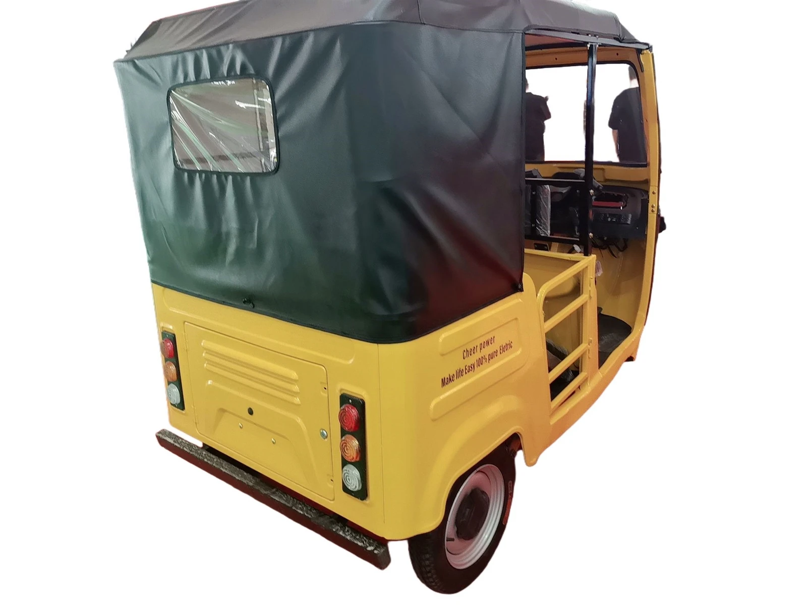 tuk tuk passenger