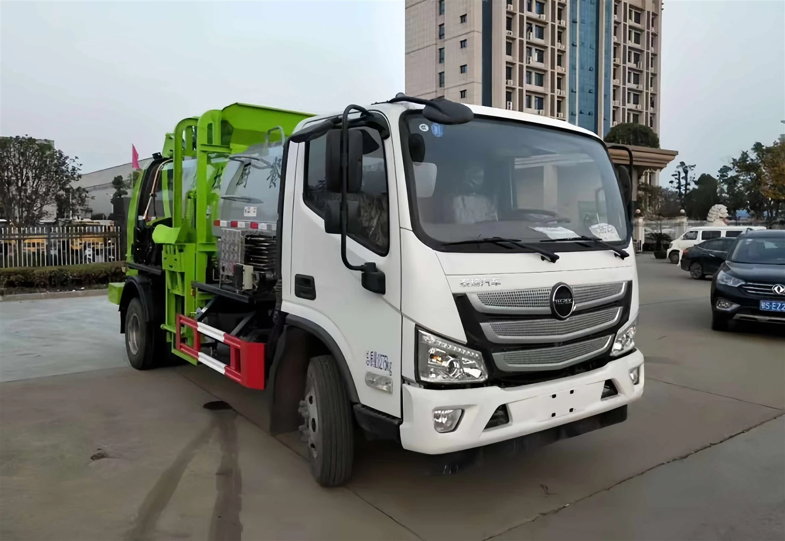 Commercial Food Waste Truck