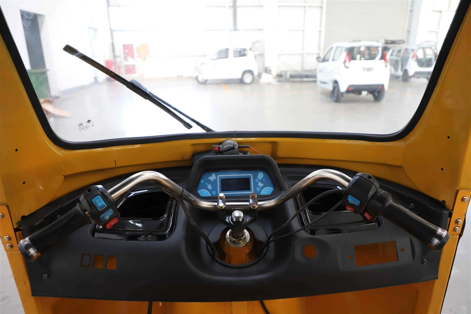Three-Wheel Electric Rickshaw