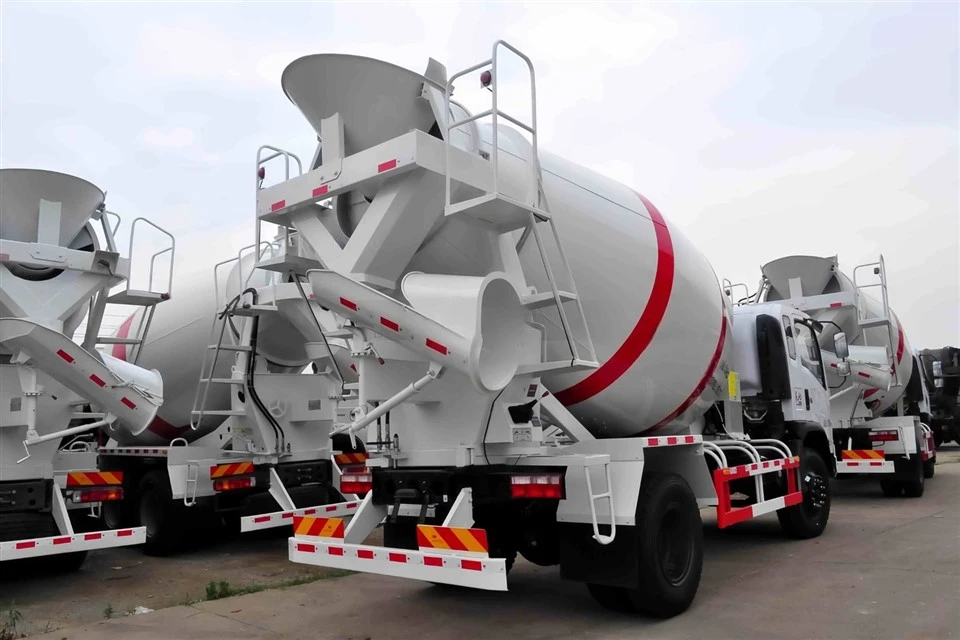Small 3 To 4 M3 Concrete Mixer Truck high quality