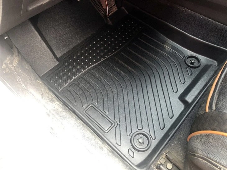 Vehicle floor mats for Hyundai Sonata (4) Vehicle floor mats for Hyundai Sonata (4)